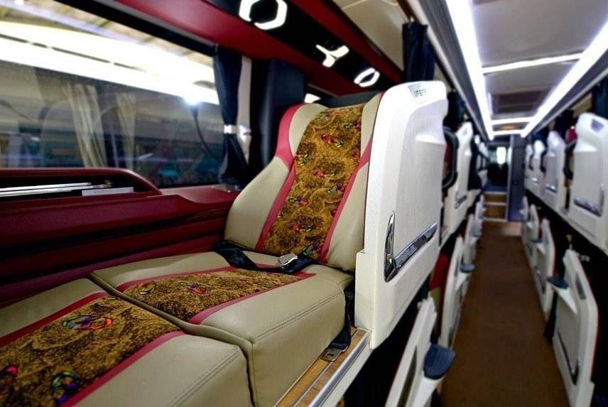 SLEEPER SEAT