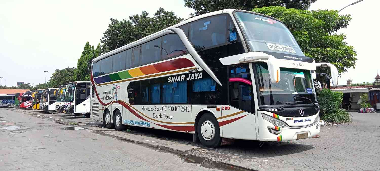 Bus Double Decker SINAR JAYA