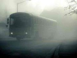 Naik Bus Berhantu: Perjalanan Misterius dari Bekasi ke Bandung