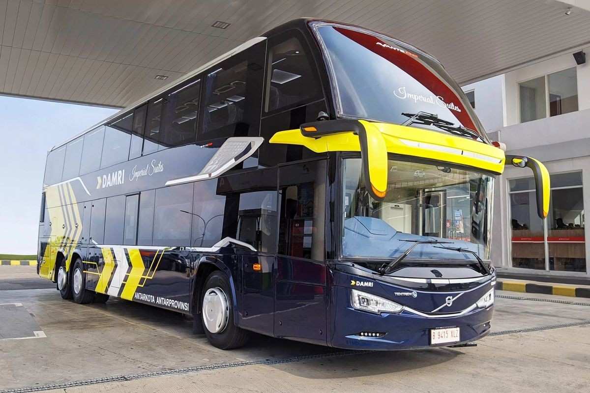BUS DAMRI