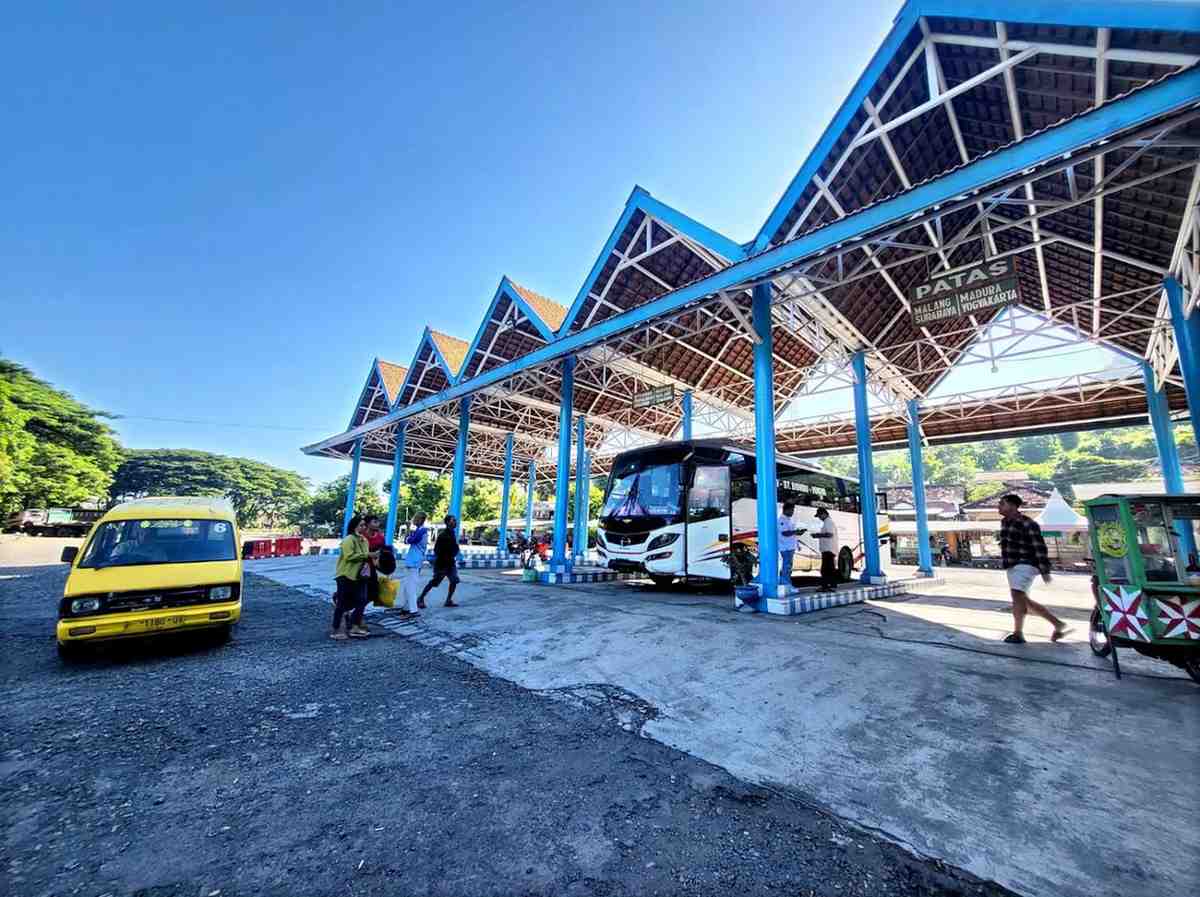 Terminal Bus Banyuwangi 2 Terminal Bus Banyuwangi 2