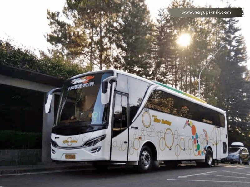Sewa Bus Pariwisata Bandung Lembang