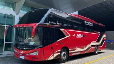 Bus Agra Mas Kampung Rambutan Karawang