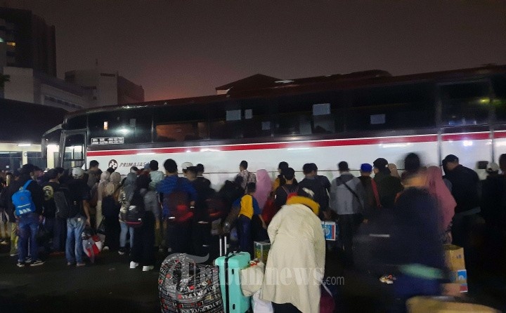 Pool Bus Primajasa 2