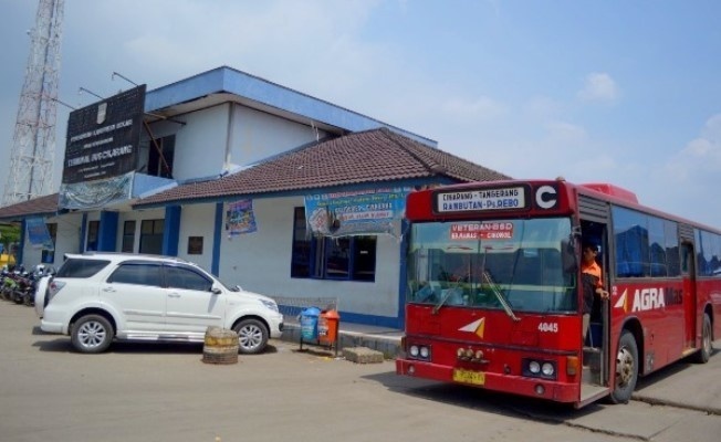 terminal bus cikarang