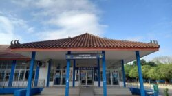 terminal alang alang lebar