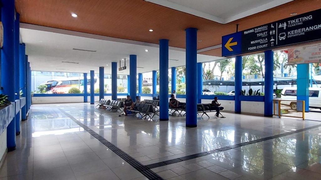 Terminal Batu Ampar ruang tunggu