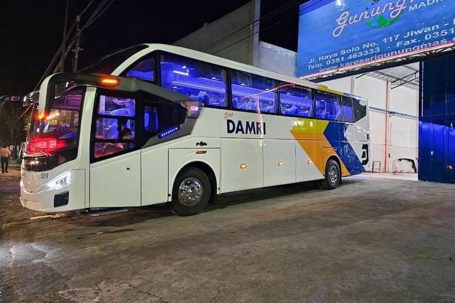 Bus DAMRI Pelabuhan Tanjung Perak ke Bungurasih