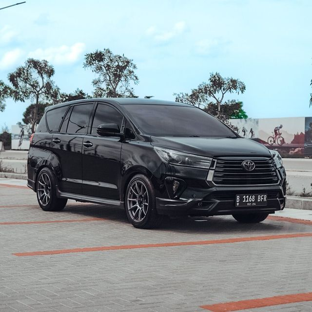 Pajak Toyota Kijang Innova