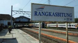 Stasiun Kereta Api Banten