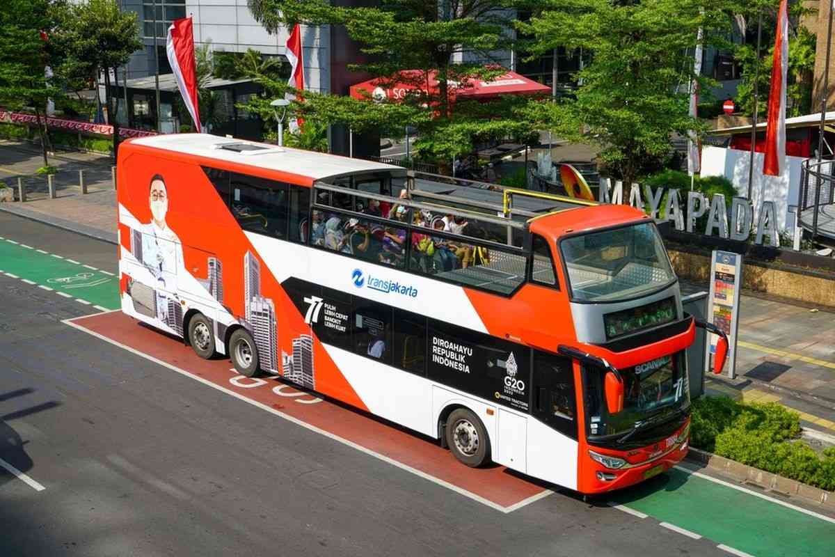 Bus Transjakarta Double Decker