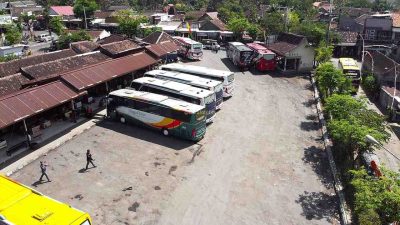 Terminal Bus Purwantoro Wonogiri